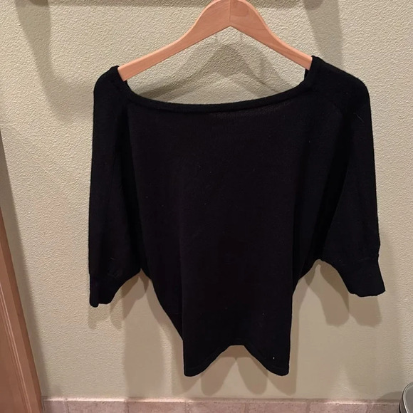 Cullen woman's black cashmere wrap sweater - Picture 6 of 9